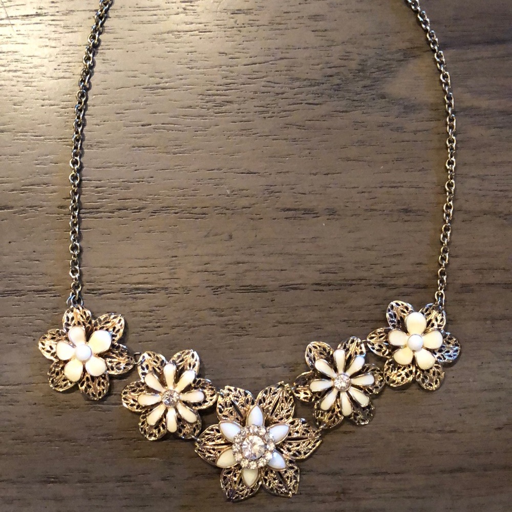 Ivory/Rhinestone/Gold Floral Necklace